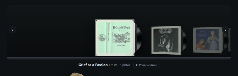El gramófono con el disco girando en el plato